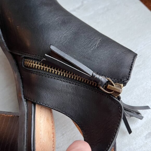 Adam Tucker Cut out Tassel wedge Sandals Size 9.5 - Picture 8 of 10